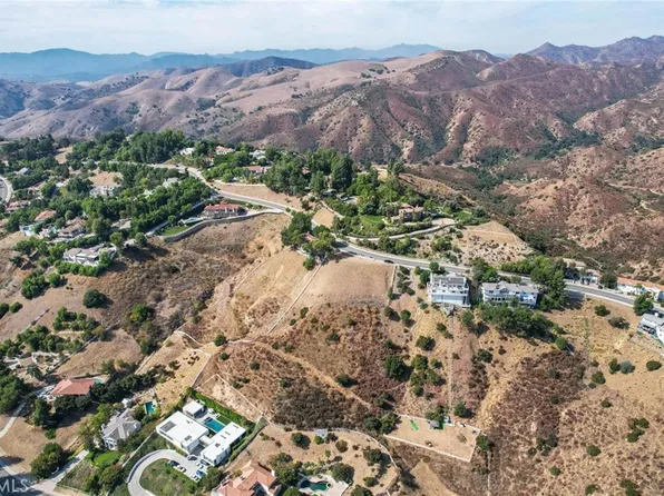 46 Saddlebow Rd, Bell Canyon, CA 91307