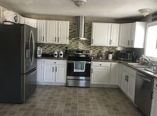 33 Pine Crest Dr, Worcester, MA 01604