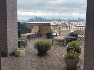 420 64th St PH 3, Brooklyn, NY 11220