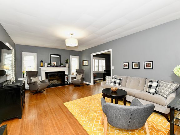 3rd image of 5437 Guilford Ave