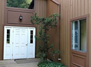 125 Drake Ln, Ledgewood, NJ 07852