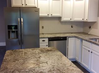 1006 W Daniel St, Champaign, IL 61821