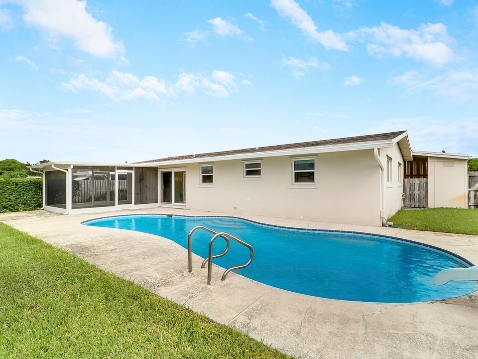1st image of 1362 Berkshire Drive