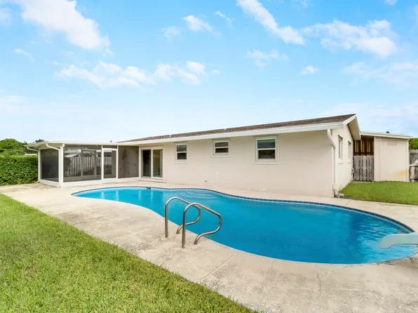 1362 Berkshire Drive, West Palm Beach, FL 33406