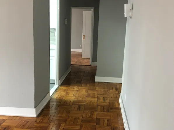 (undisclosed Address), Fresh Meadows, NY 11365