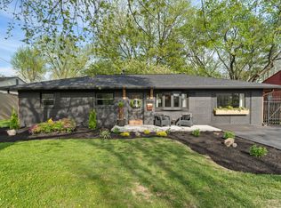 165 N 9th St, Zionsville, IN