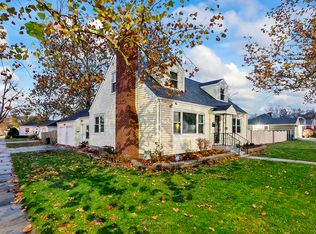 1419 Park St, Crete, IL 60417