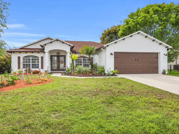 2644 SW Fairgreen Rd, Port Saint Lucie, FL 34987