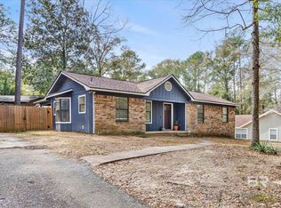 114 Creekside Dr, Daphne, AL 36526