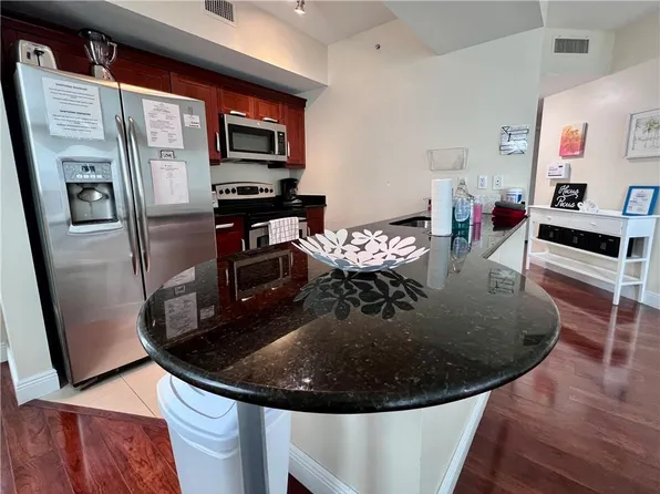 7275 SW 90th Way #412, Miami, FL 33156