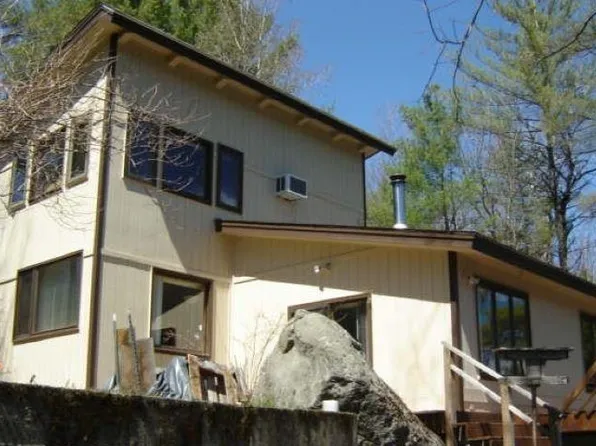 442 Deer Meadow Road, Webster, NH 03303