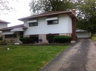 6540 Ridge Dr, Chicago Ridge, IL 60415