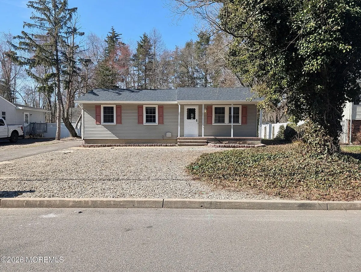 Building Photo - 73 S Shore Dr