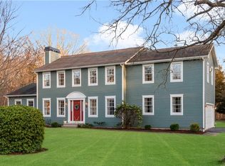 521 Big Water Rd, South Kingstown, RI 02879