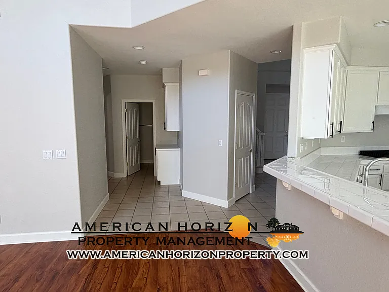 6408 Ivy Glen Way — Photo 1