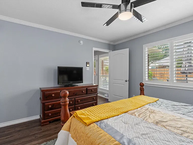 226 Claris Ln — Photo 13