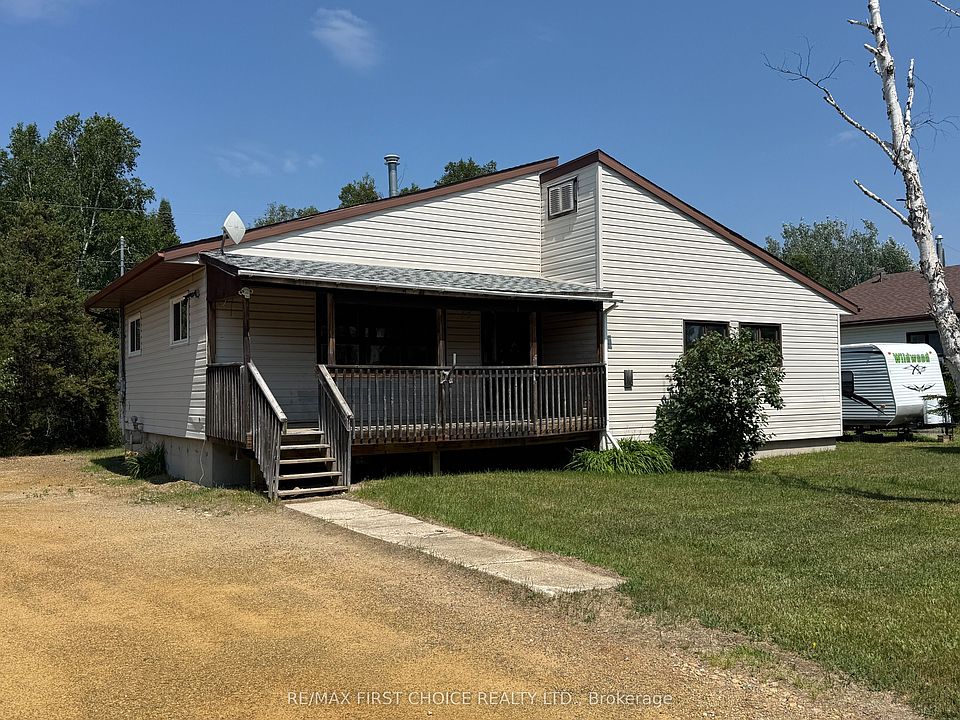 1st image of 14 Superior St