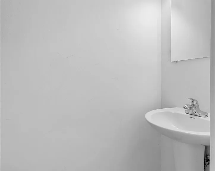 864 Courtington Ln #3 — Photo 10