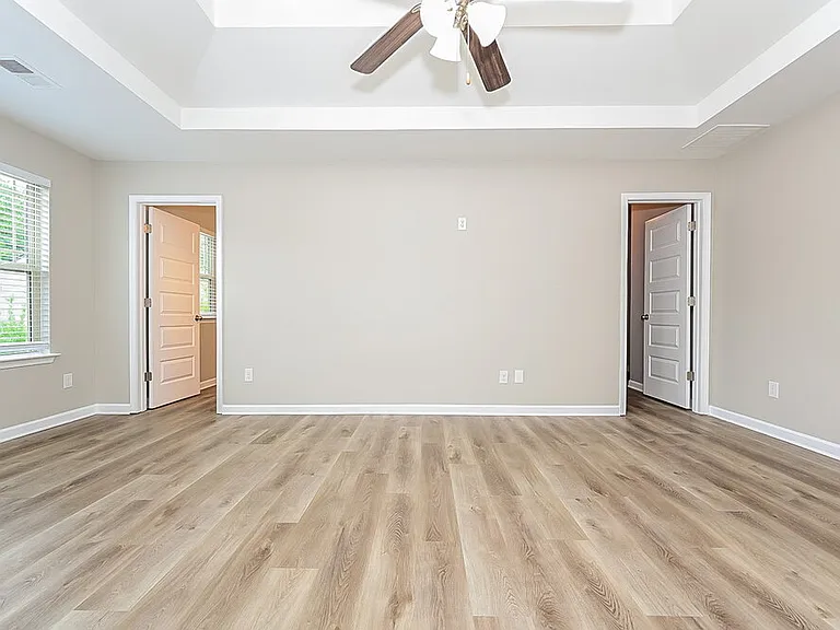360 Lossie Ln — Photo 7