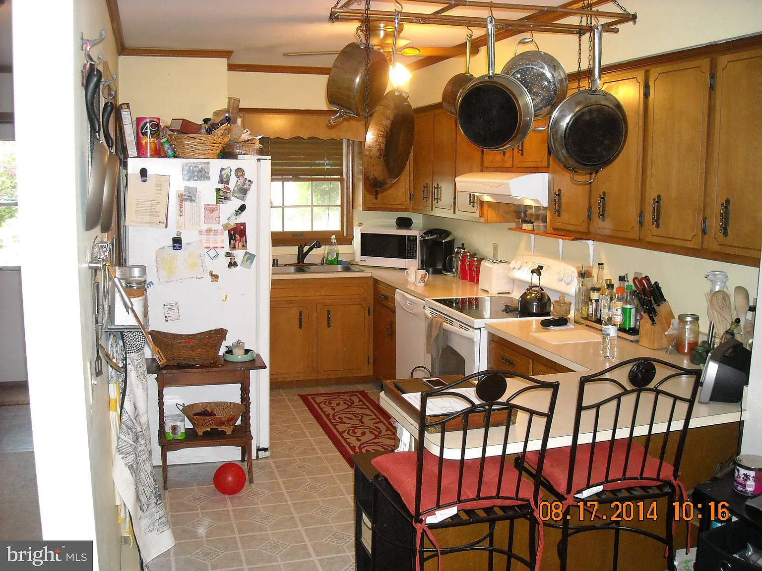 2 bed, 1.0 bath, 1078 sqft, $1,400 — Photo 2