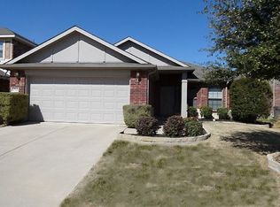1713 Kittyhawk Dr, Little Elm, TX 75068