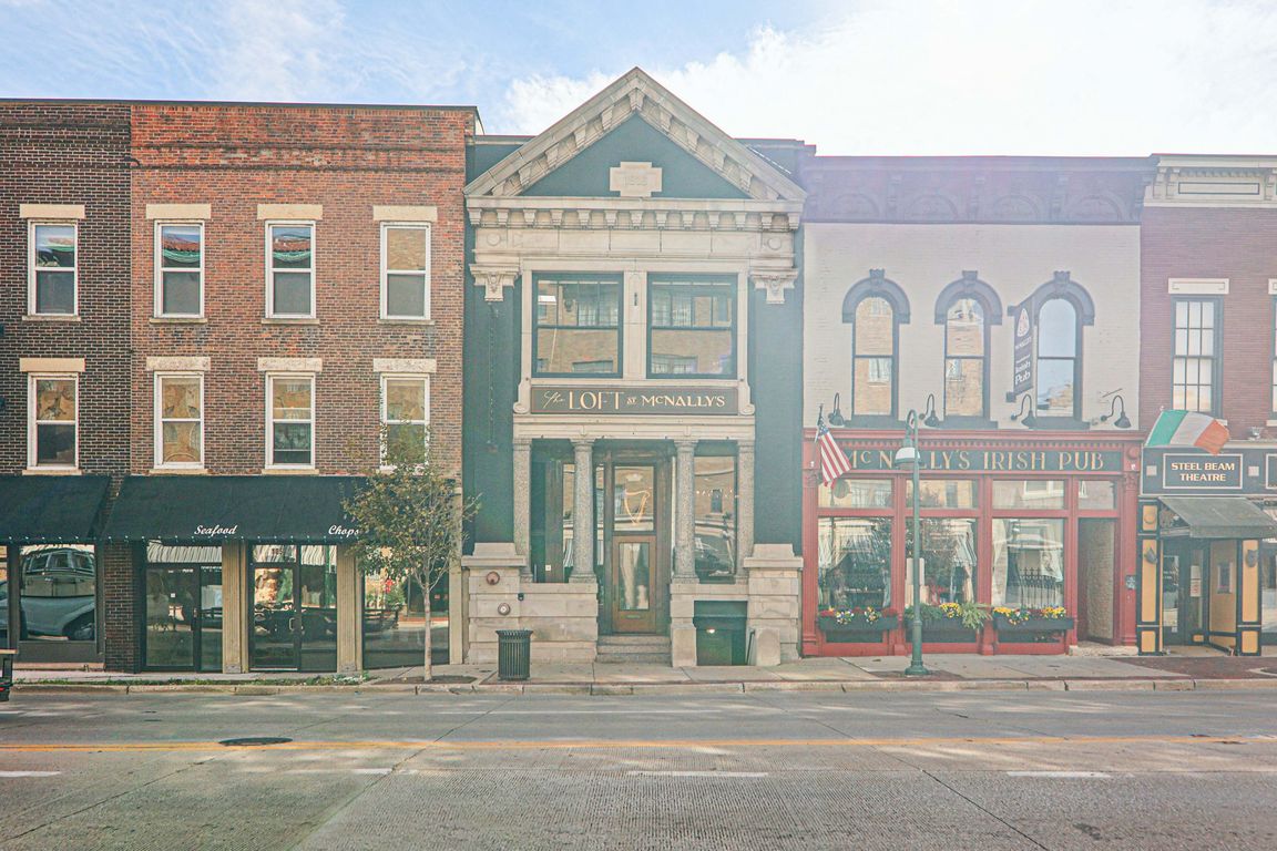 next background image