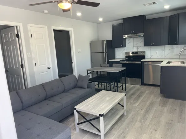 6803 Loma Vista St, Houston, TX 77085