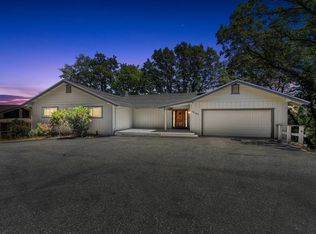16187 Tina Ct, Grass Valley, CA 95949