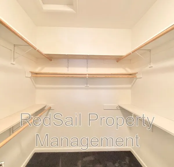 216 S 2nd St — Photo 18