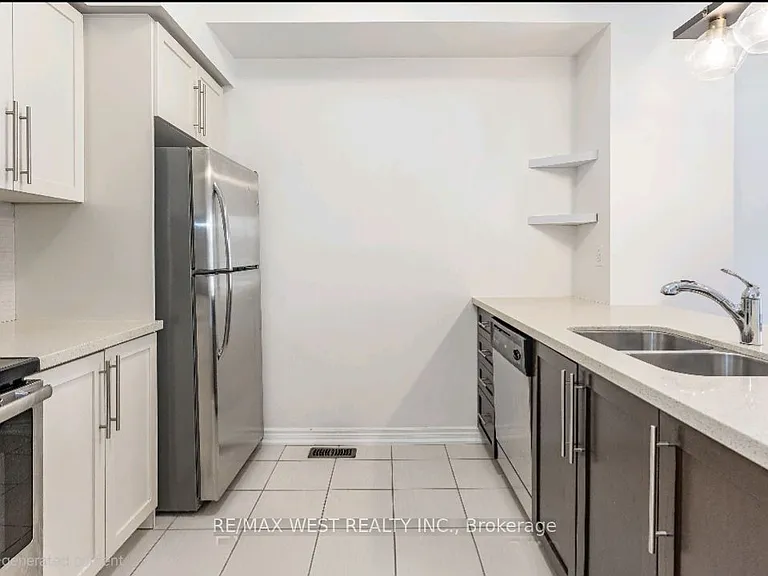 515 Winston Rd #25 — Photo 12