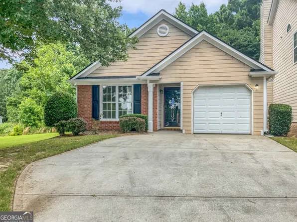 9670 Pine Ct, Union City, GA 30291