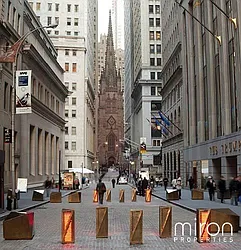 Rented by R New York