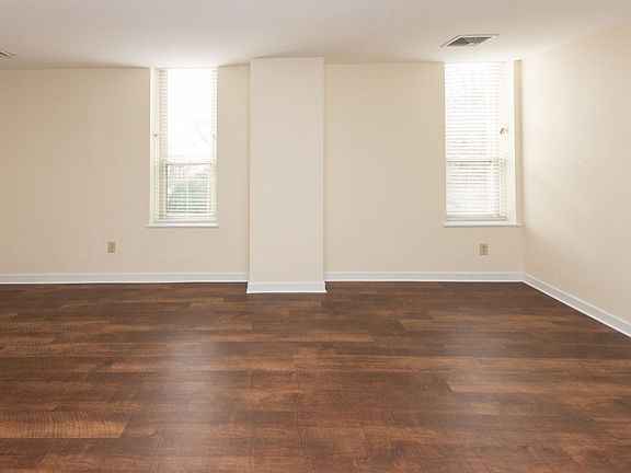 3rd image of 2 Skiff St APT 412