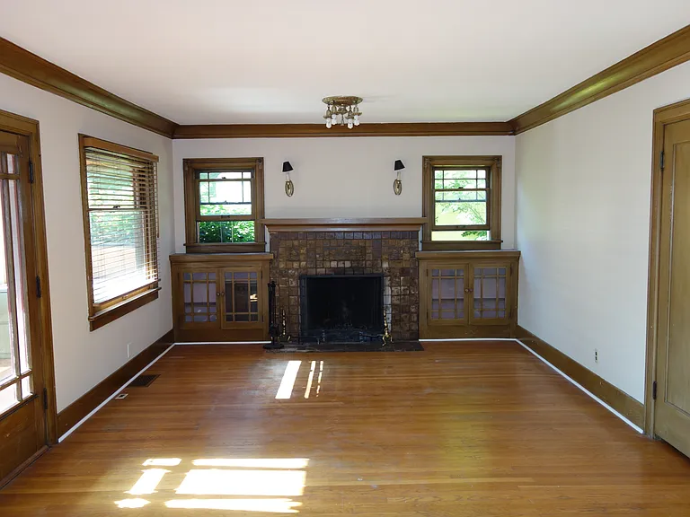 2312 Minor Ave E #A — Photo 2