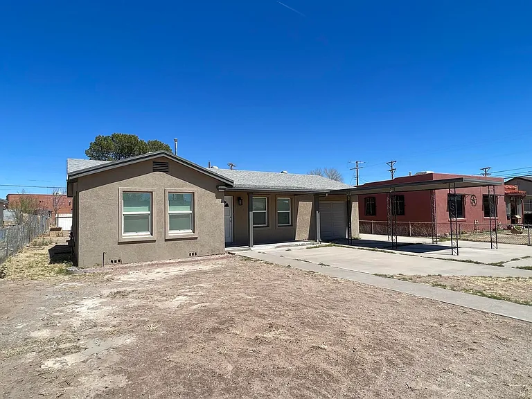 408 Ramona Ave — Photo 3