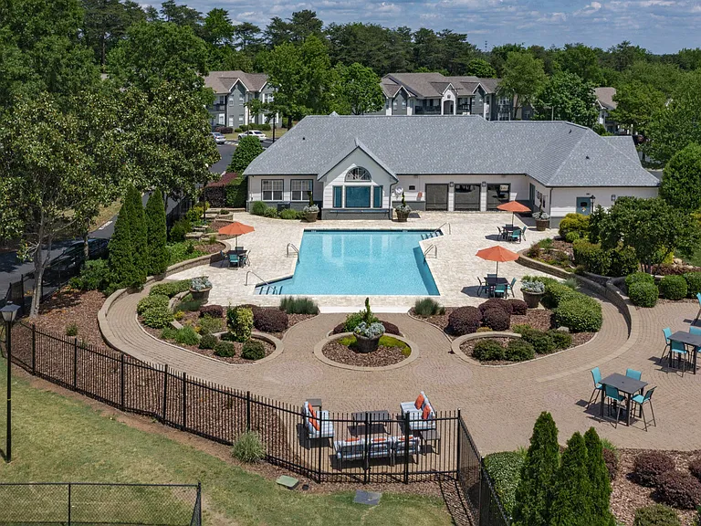 The Weathersby at Station Circle — Photo 42