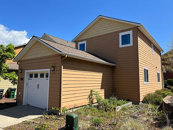 Side view w/garden area