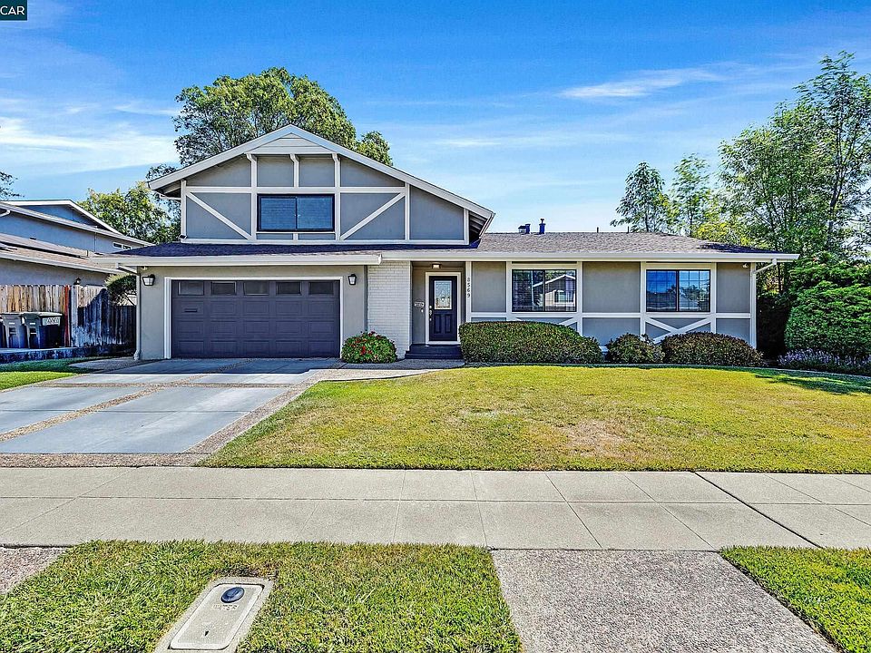 1st image of 8569 Wicklow Ln