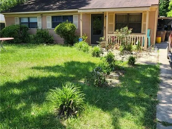 608 Louise Dr W, Mobile, AL 36606
