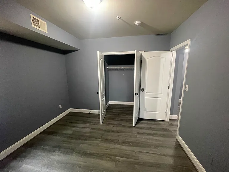 4257 Brooks St NE — Photo 11
