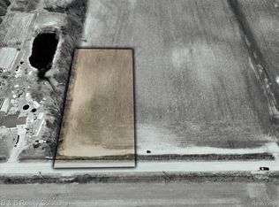 10 Holmes Rd, Allenton, MI 48002