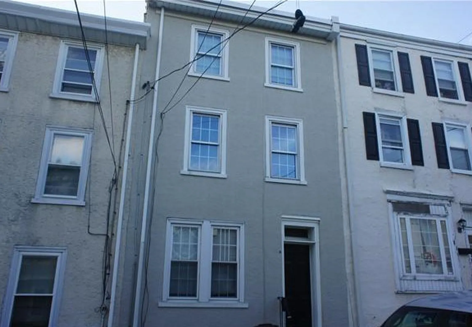 Stunning 4-Bedroom Townhouse in the Heart of Manayunk! Available NOW! — Photo 1