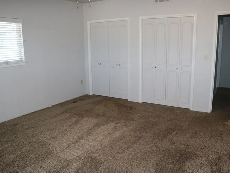 3214 S Leonard Ave — Photo 16
