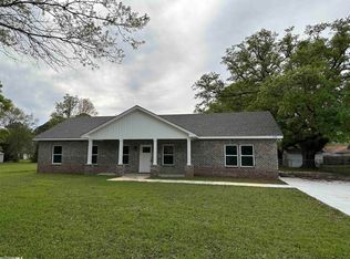 2139 N Oak St, Loxley, AL 36551