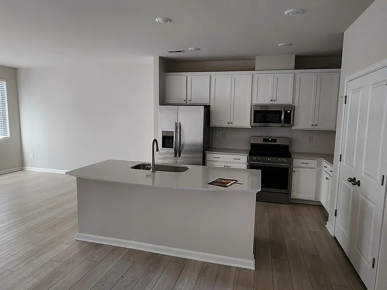 1636 Wren Creek Rd — Photo 10