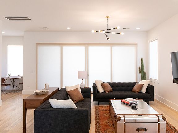 4th image of 1242 2nd Ave S #8