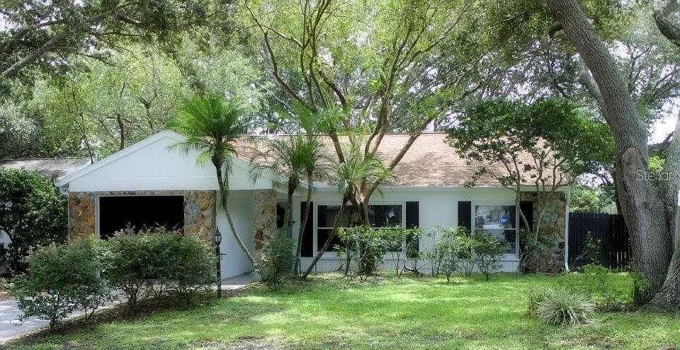 1st image of 2848 Wesleyan Dr