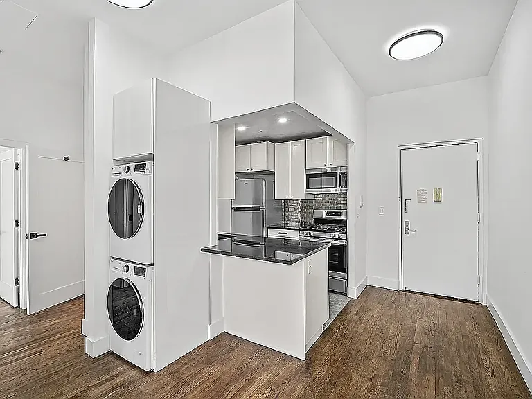 597 Grand Ave #K2 — Photo 5