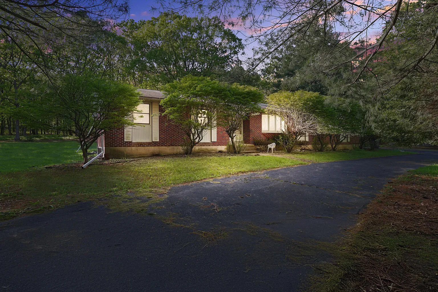 536 Sky Hawk Trl photo 1