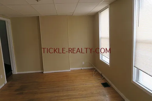 459 Meigs St Photo 1